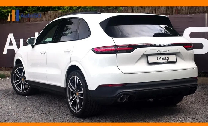 Porsche Cayenne cena 275555 przebieg: 177043, rok produkcji 2017 z Poznań małe 781